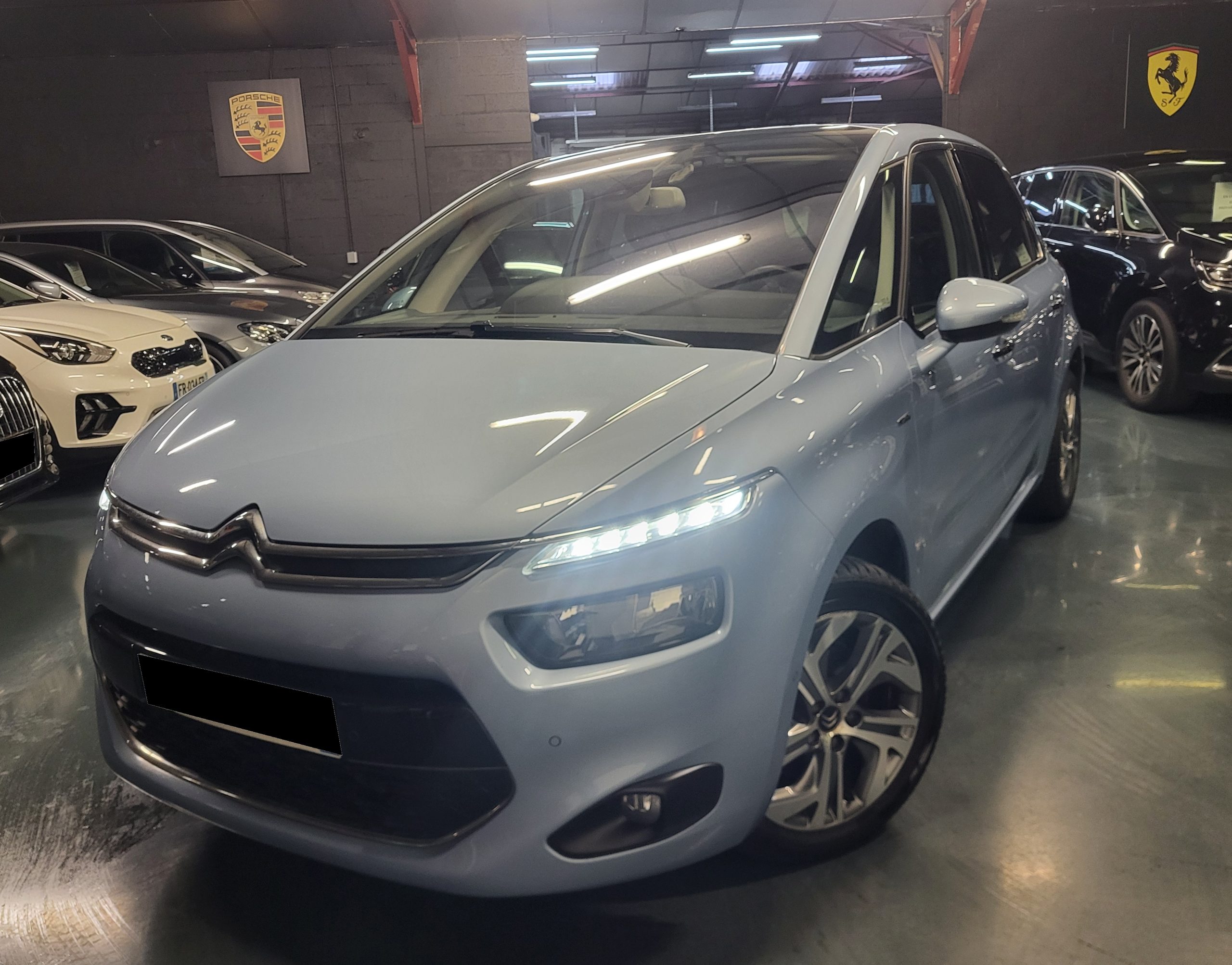 vehicle-thumb-image